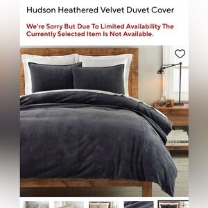 Pottery Barn Hudson Heathered Velvet Duvet Cover Size King/ Cal King Gray
